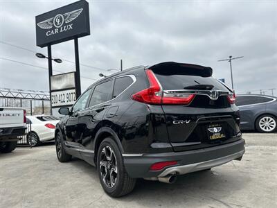 2017 Honda CR-V Touring   - Photo 4 - Lennox, CA 90304