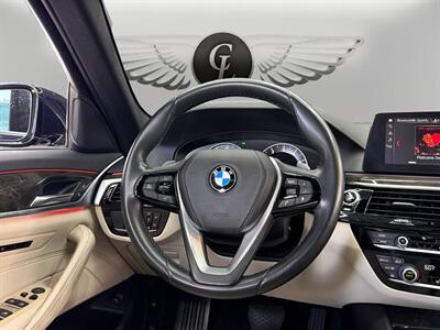 2019 BMW 530i - Photo 12 - Lennox, CA 90304