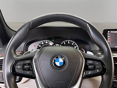 2019 BMW 530i - Photo 17 - Lennox, CA 90304