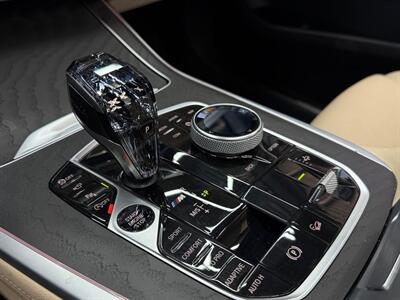2021 BMW X7 M50i - Photo 23 - Lennox, CA 90304
