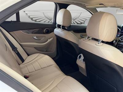 2017 Mercedes-Benz C 300   - Photo 20 - Lennox, CA 90304