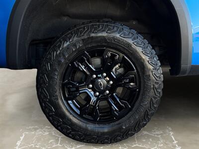 2026 Chevrolet Silverado 1500 ZR2   - Photo 14 - Lennox, CA 90304