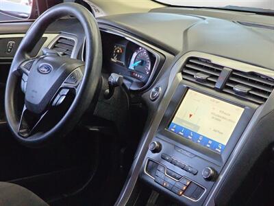 2020 Ford Fusion SE - Photo 19 - Lennox, CA 90304