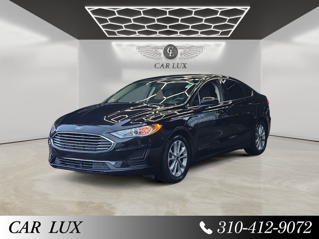 2020 Ford Fusion SE   - Photo 1 - Lennox, CA 90304