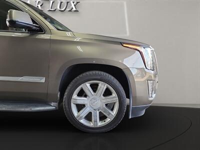 2015 Cadillac Escalade Premium   - Photo 9 - Lennox, CA 90304