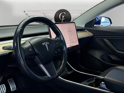 2019 Tesla Model 3 Performance - Photo 28 - Lennox, CA 90304