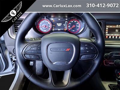 2022 Dodge Charger SXT   - Photo 13 - Lennox, CA 90304