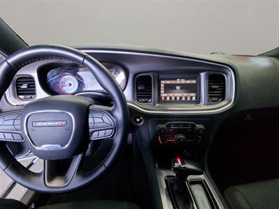 2022 Dodge Charger SXT   - Photo 18 - Lennox, CA 90304