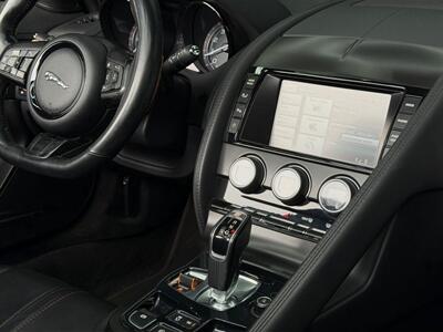 2015 Jaguar F-TYPE V8 S   - Photo 11 - Lennox, CA 90304