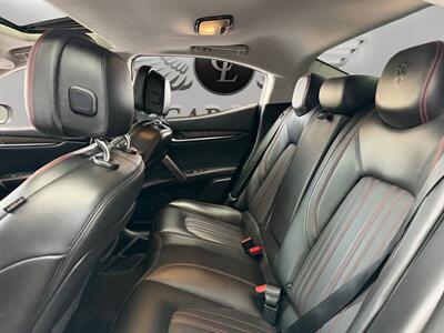 2017 Maserati Ghibli   - Photo 13 - Lennox, CA 90304