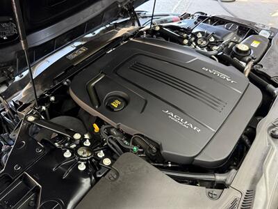 2021 Jaguar F-TYPE First Edition - Photo 32 - Lennox, CA 90304