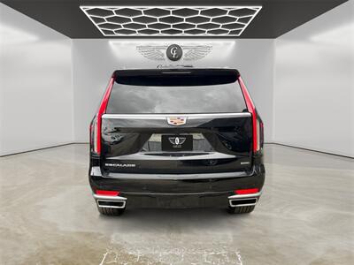2024 Cadillac Escalade Luxury   - Photo 4 - Lennox, CA 90304