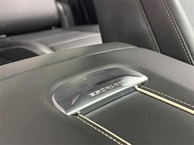 2024 Cadillac Escalade Luxury   - Photo 17 - Lennox, CA 90304