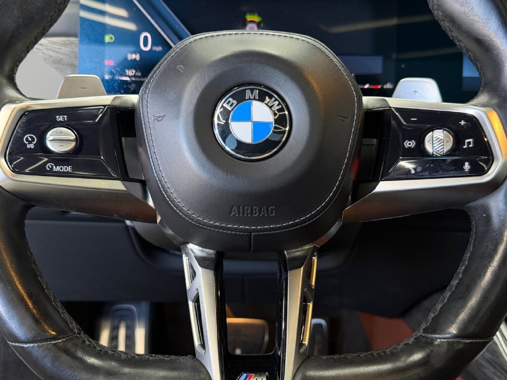 2023 BMW 740i - Photo 23 - Lennox, CA 90304