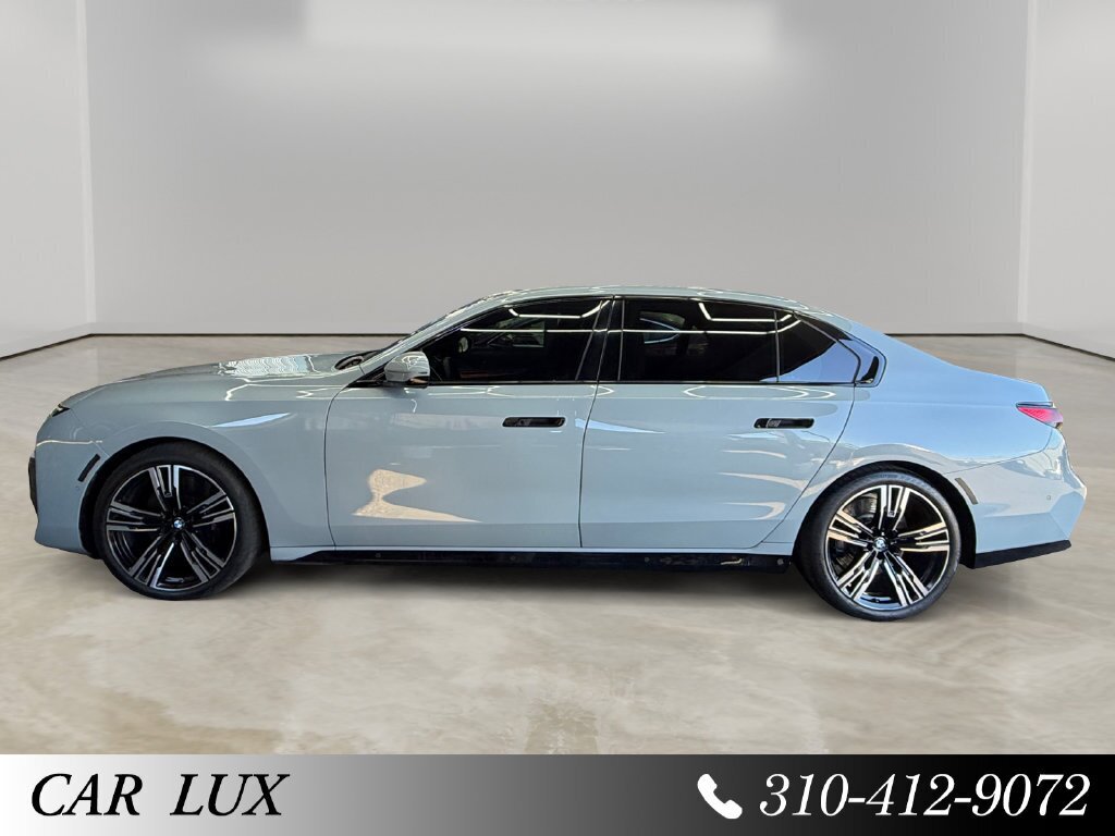 2023 BMW 740i - Photo 2 - Lennox, CA 90304