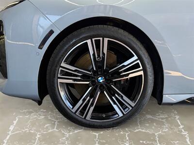 2023 BMW 740i - Photo 14 - Lennox, CA 90304