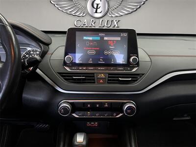 2021 Nissan Altima 2.5 SR   - Photo 15 - Lennox, CA 90304