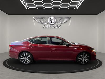 2021 Nissan Altima 2.5 SR   - Photo 8 - Lennox, CA 90304