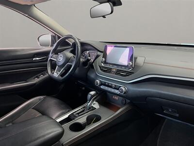2021 Nissan Altima 2.5 SR   - Photo 18 - Lennox, CA 90304