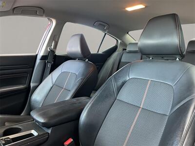 2021 Nissan Altima 2.5 SR   - Photo 9 - Lennox, CA 90304