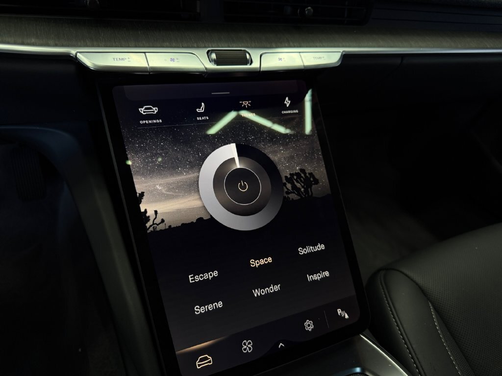 2023 Lucid Air Pure - Photo 22 - Lennox, CA 90304