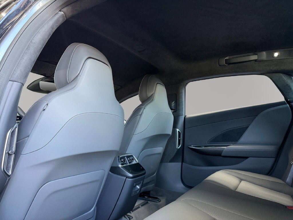 2023 Lucid Air Pure - Photo 26 - Lennox, CA 90304