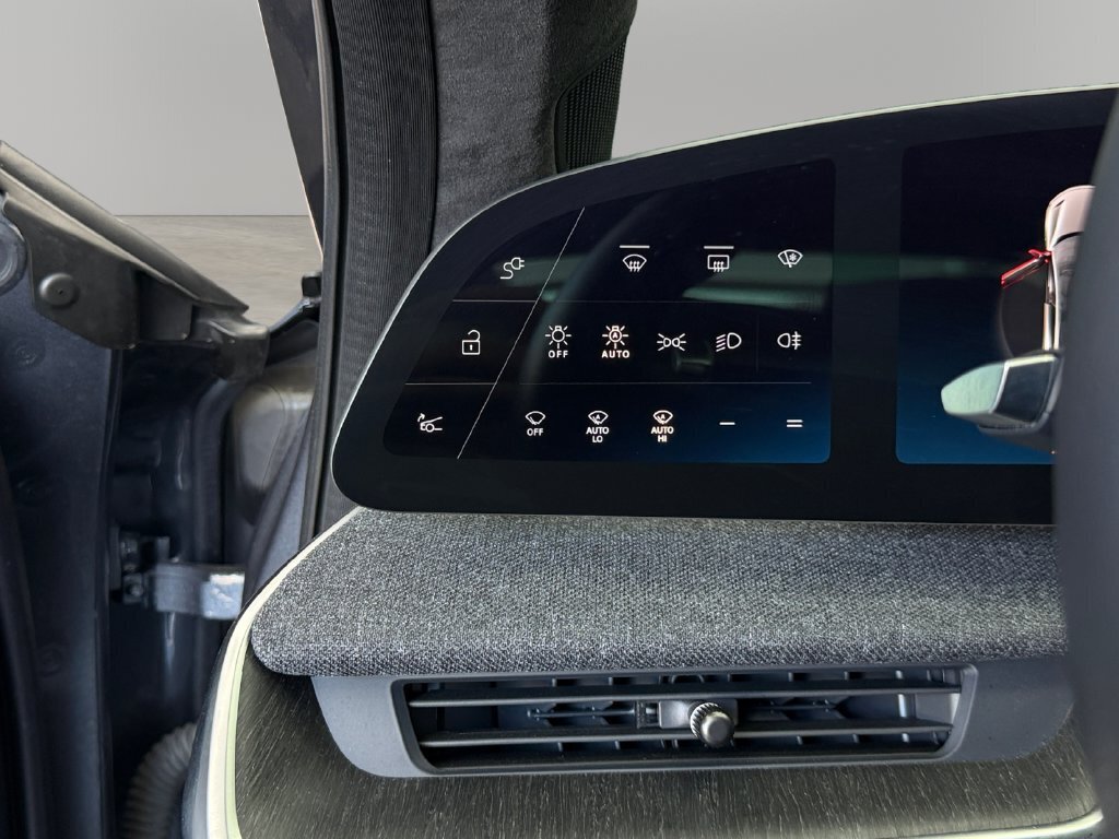 2023 Lucid Air Pure - Photo 18 - Lennox, CA 90304