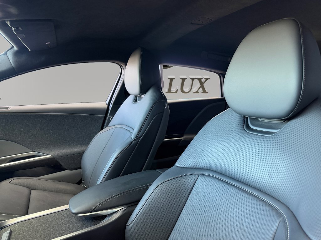 2023 Lucid Air Pure - Photo 9 - Lennox, CA 90304