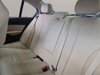 2017 BMW 320i   - Photo 11 - Lennox, CA 90304