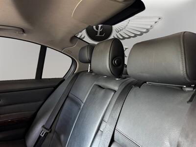 2011 BMW 328i - Photo 13 - Lennox, CA 90304