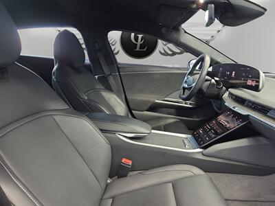 2024 Lucid Air Pure   - Photo 15 - Lennox, CA 90304