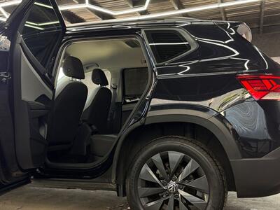 2024 Volkswagen Taos 1.5T S   - Photo 28 - Lennox, CA 90304