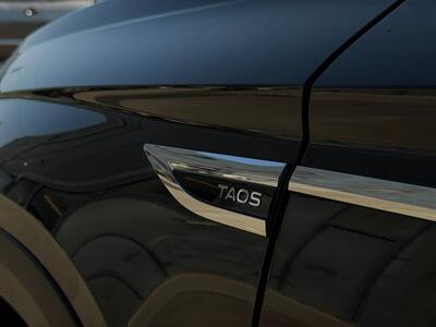 2024 Volkswagen Taos 1.5T S   - Photo 26 - Lennox, CA 90304