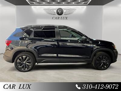 2024 Volkswagen Taos 1.5T S   - Photo 6 - Lennox, CA 90304