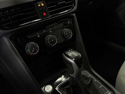 2024 Volkswagen Taos 1.5T S   - Photo 20 - Lennox, CA 90304