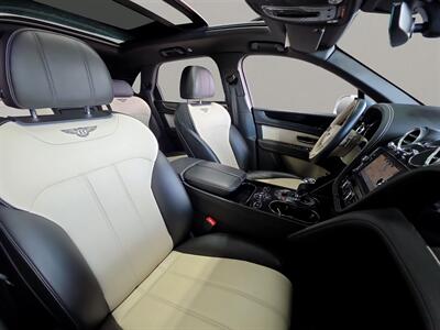2018 Bentley Bentayga W12   - Photo 18 - Lennox, CA 90304