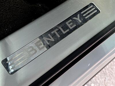 2018 Bentley Bentayga W12   - Photo 26 - Lennox, CA 90304