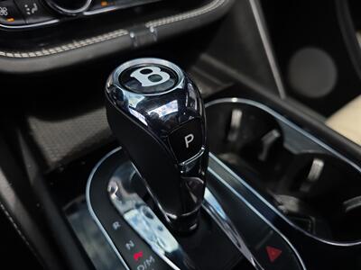 2018 Bentley Bentayga W12   - Photo 31 - Lennox, CA 90304