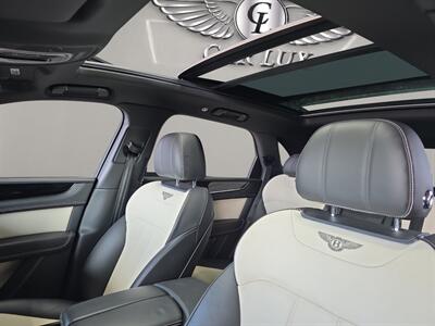 2018 Bentley Bentayga W12   - Photo 20 - Lennox, CA 90304