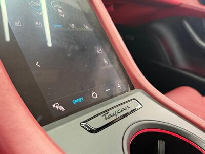 2020 Porsche Taycan 4S   - Photo 26 - Lennox, CA 90304
