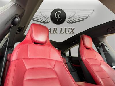 2020 Porsche Taycan 4S   - Photo 15 - Lennox, CA 90304