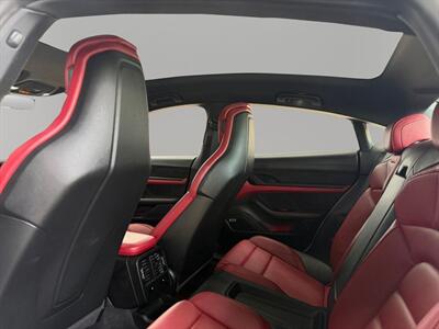2020 Porsche Taycan 4S   - Photo 28 - Lennox, CA 90304