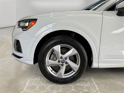 2020 Audi Q3 Premium quattro - Photo 14 - Lennox, CA 90304