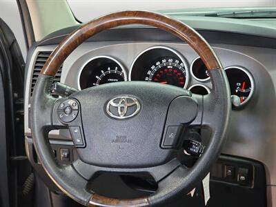 2013 Toyota Tundra Platinum CrewMax   - Photo 12 - Lennox, CA 90304