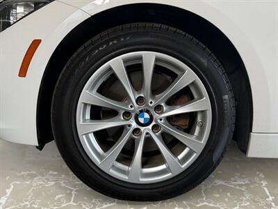2017 BMW 320i   - Photo 14 - Lennox, CA 90304