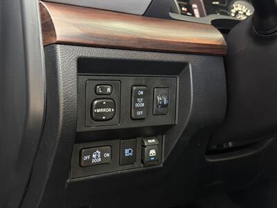 2019 Toyota Tundra Limited CrewMax - Photo 17 - Lennox, CA 90304