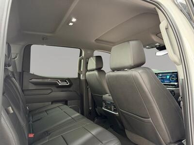 2023 Chevrolet Silverado 1500 LTZ   - Photo 27 - Lennox, CA 90304