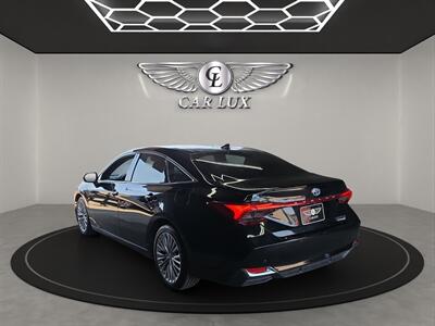 2021 Toyota Avalon Hybrid Limited   - Photo 5 - Lennox, CA 90304