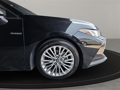 2021 Toyota Avalon Hybrid Limited   - Photo 20 - Lennox, CA 90304