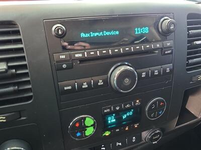 2013 GMC Sierra 1500 SLE   - Photo 27 - Lennox, CA 90304